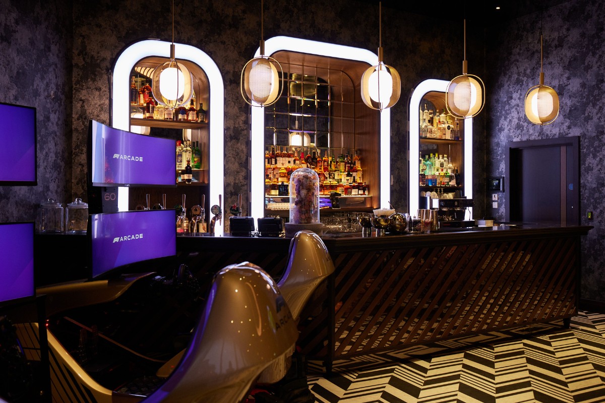 Anamo Design Studio, Anamo Design Studio: Creating a High-Tech, Formula 1 Inspired Bar