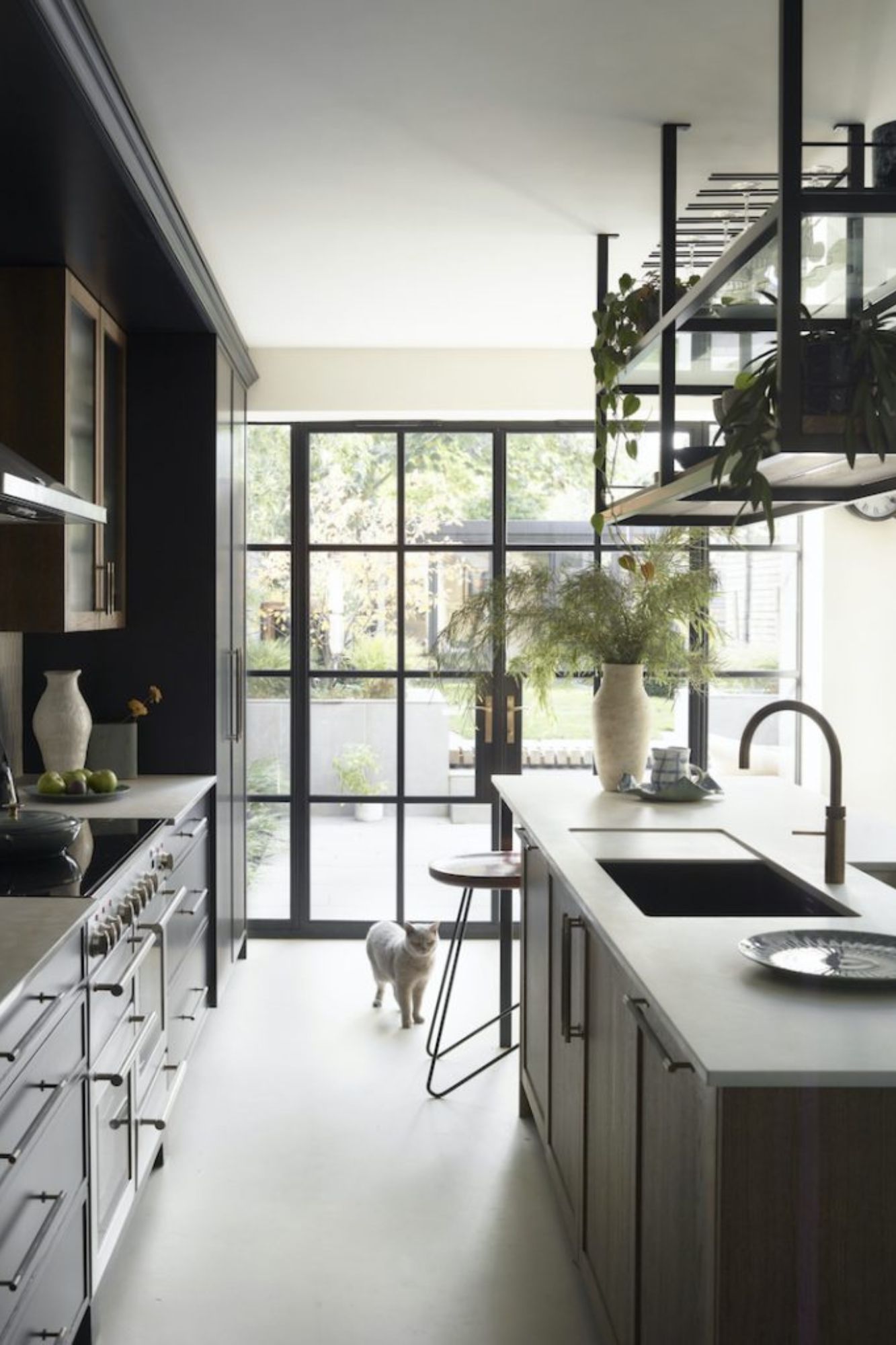 kitchen, Roundhouse Design: What is the Best Layout for a Chef’s Kitchen?