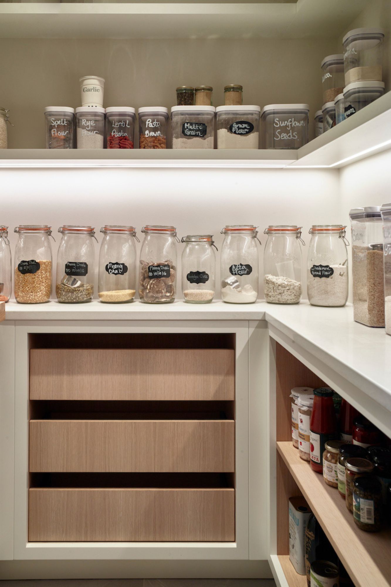 kitchen, Roundhouse Design: What is the Best Layout for a Chef’s Kitchen?