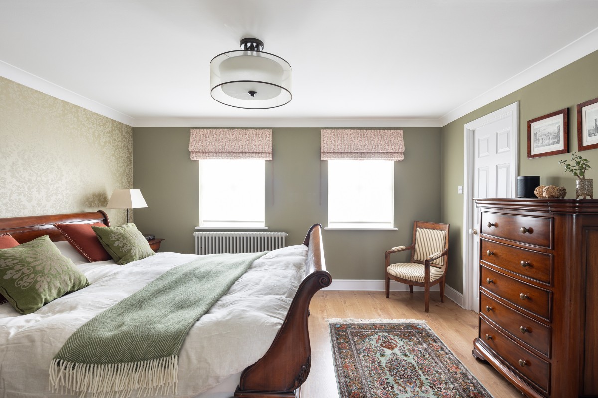 Studio 95 Interiors, Studio 95 Interiors: Creating a Soft and Welcoming Family Home