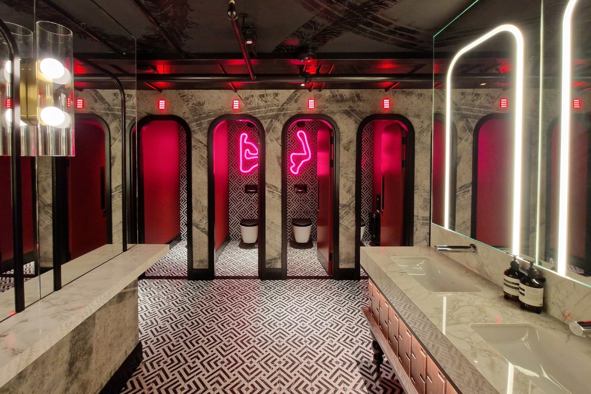 Anamo Design Studio, Anamo Design Studio: Creating a High-Tech, Formula 1 Inspired Bar