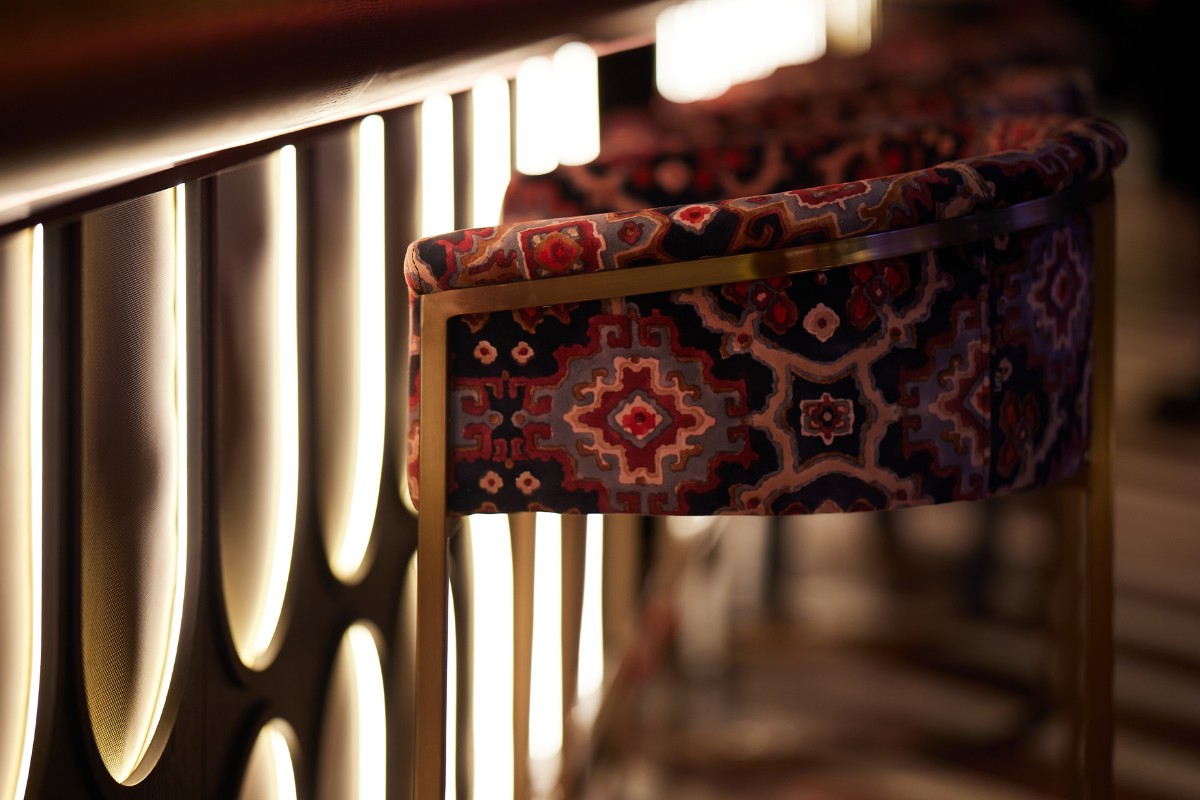 Anamo Design Studio, Anamo Design Studio: Creating a High-Tech, Formula 1 Inspired Bar
